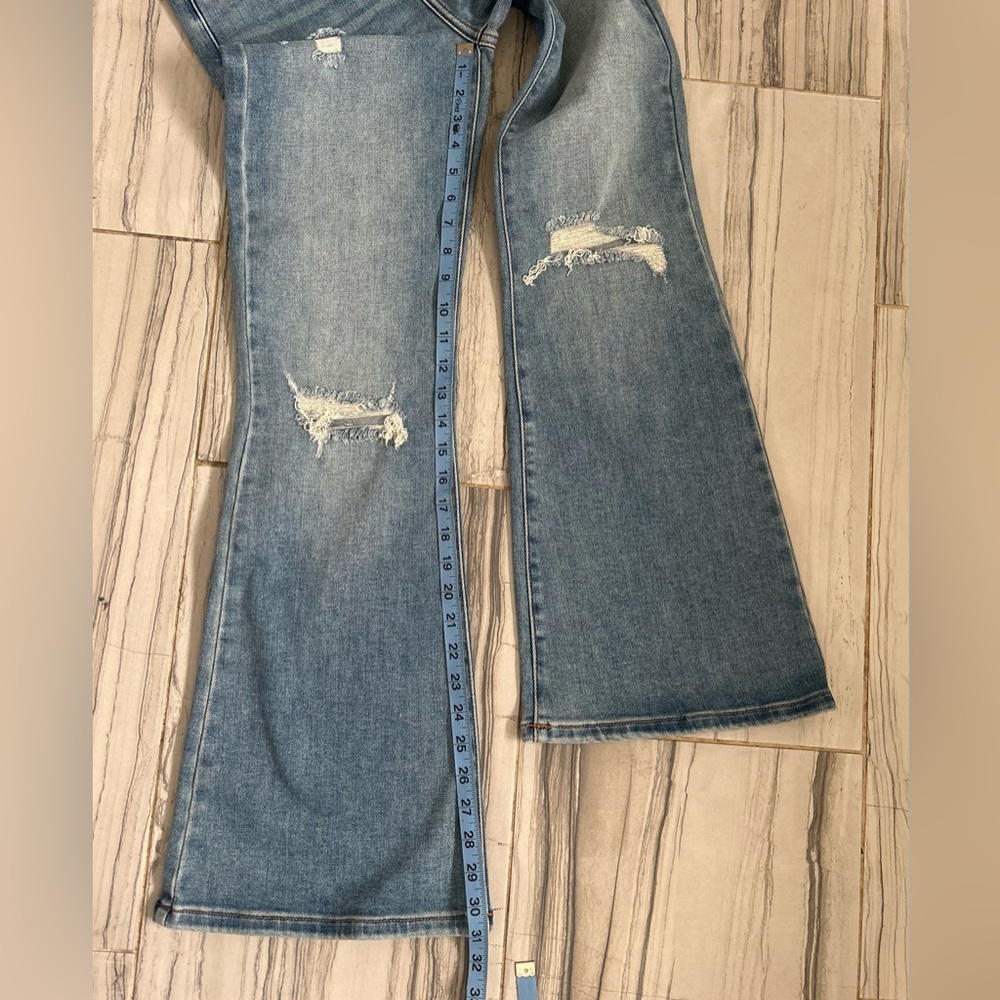 NWT Buckle Hidden Happi High Rise Flare Jeans - Picture 14 of 16